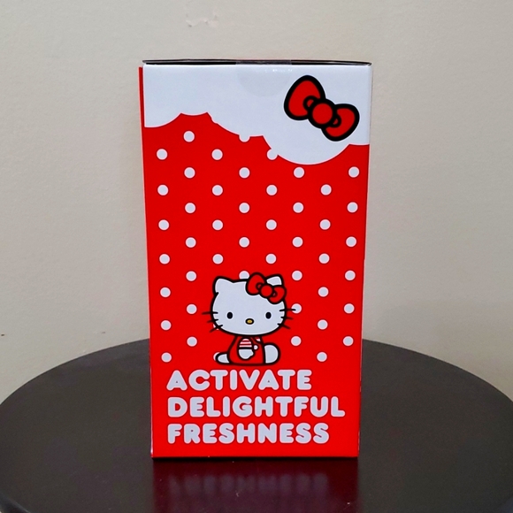 NWT: HELLO KITTY πΊ π CERAMIC REED DIFFUSER - Picture 4 of 8